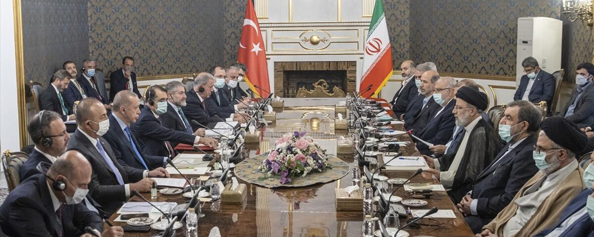 Türkiye-İran Yüksek Düzeyli İşbirliği Konseyi'nin 7'nci Toplantısı başladı - Sputnik Türkiye, 1920, 19.07.2022