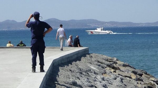 Akçay'da tekne battı - sahil güvenlik - Sputnik Türkiye