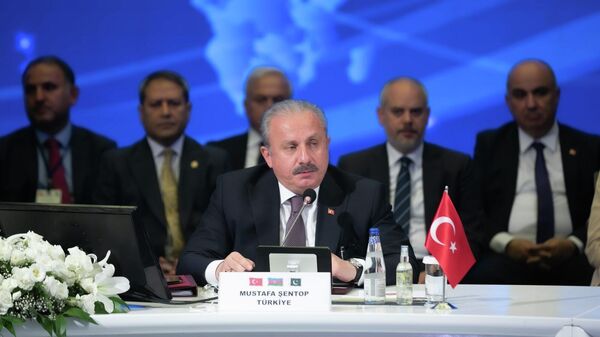 Azerbaycan-Pakistan-Türkiye Üçlü Meclis Başkanları İkinci Toplantısı TBMM Başkanı Mustafa Şentop, - Sputnik Türkiye