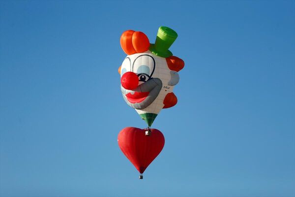 Ulaştırma Bakanı Karaismailoğlu, Kapadokya Balon festivaline katıldı - Sputnik Türkiye