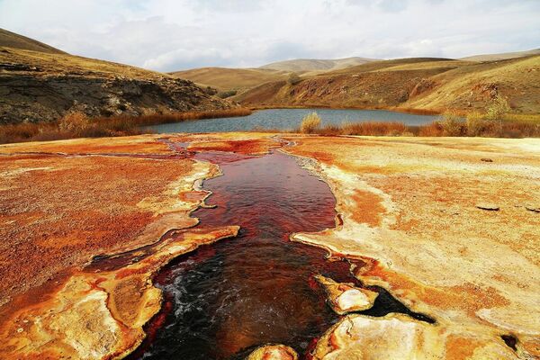 Dünyada tek: Otlukbeli travertenli gölü - Sputnik Türkiye