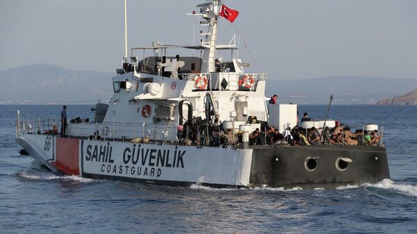 Bozcaada'da sahil güvenlik - Sputnik Türkiye