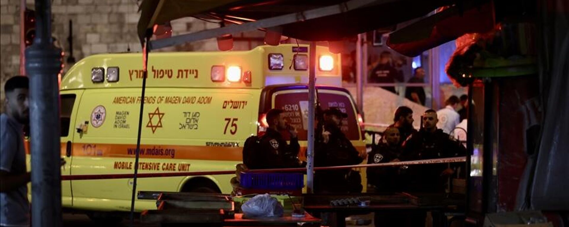 Kudüs'te İsraillileri taşıyan bir otobüse ateş açılması sonucu 7 kişinin yaralandığı bildirildi. - Sputnik Türkiye, 1920, 14.08.2022
