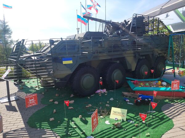 Army-2022 Forumu'nda sergilenen Ukrayna'da özel askeri operasyon sırasında ele geçirilen silahlar - Sputnik Türkiye