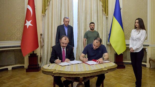 Ukrayna Altyapı Bakanlığı, Türkiye’nin Ukrayna’daki altyapının onarımına yardımcı olacağını, bugün Lviv’de ilgili memorandumun imzalandığını belirtti. - Sputnik Türkiye