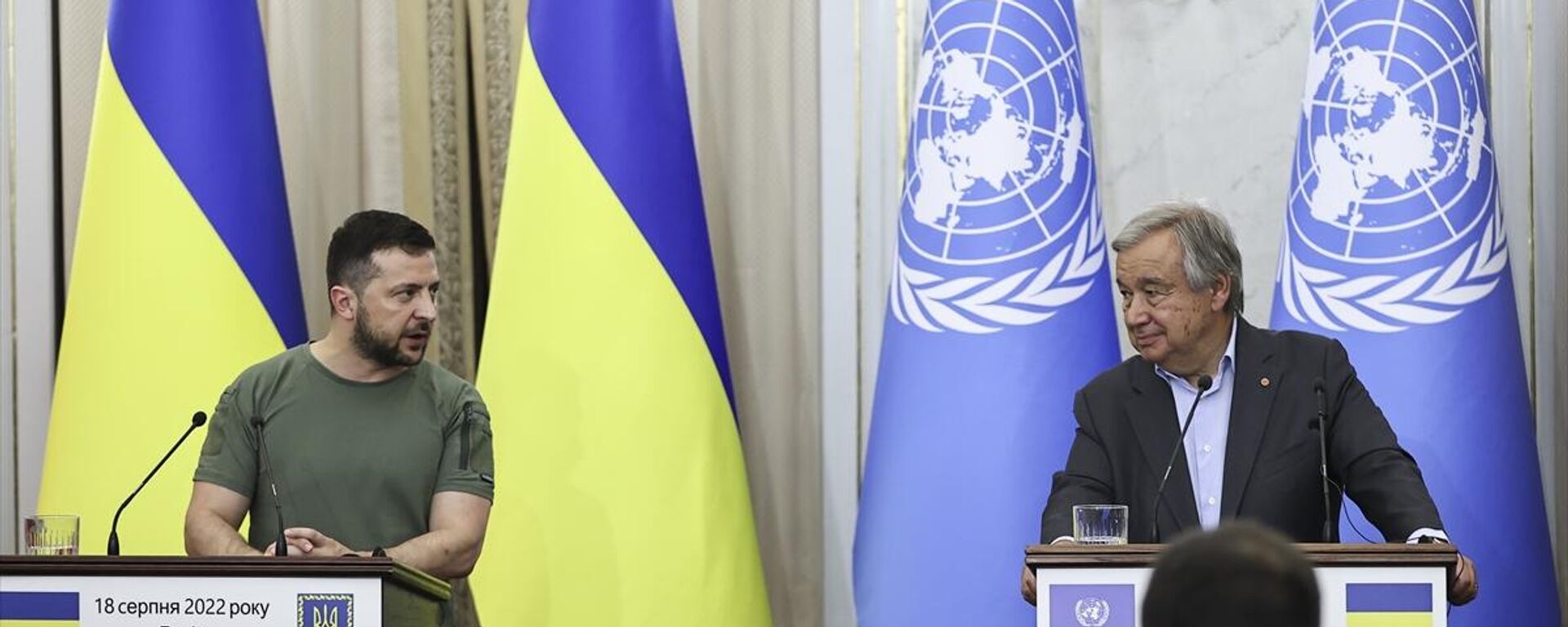 Birleşmiş Milletler (BM) Genel Sekreteri Antonio Guterres ve Ukrayna Devlet Başkanı Vladimir Zelenskiy - Sputnik Türkiye, 1920, 19.08.2022