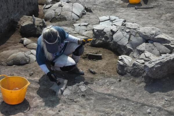 Küllüoba Höyüğü'nde 100'den fazla mezar bulundu - Sputnik Türkiye