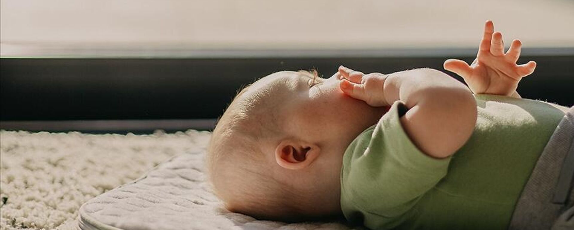 Ağlayan bebek  - Sputnik Türkiye, 1920, 12.10.2025