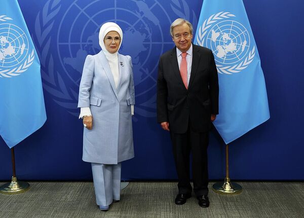 Guterres ve Emine Erdoğan, Sıfır Atık Projesi için iyi niyet beyanı imzaladı - Sputnik Türkiye