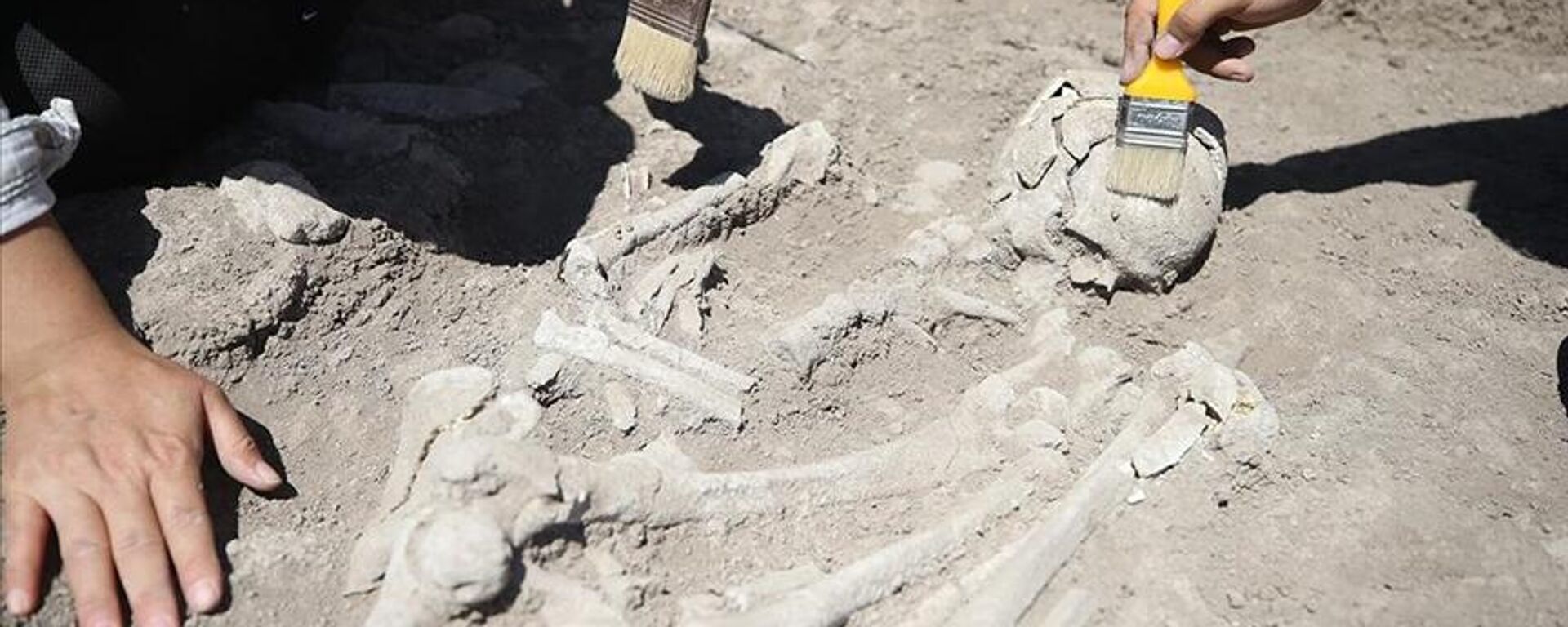 Kahramanmaraş'taki arkeolojik kazılarda kadın iskeleti - Sputnik Türkiye, 1920, 21.09.2022