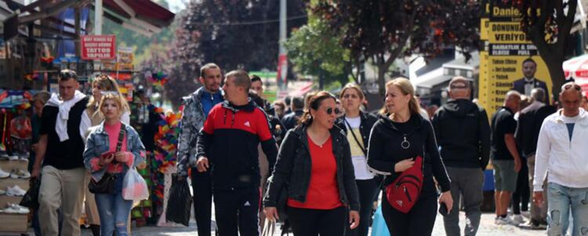 Edirne'de Bulgar turistler  - Sputnik Türkiye, 1920, 23.09.2022