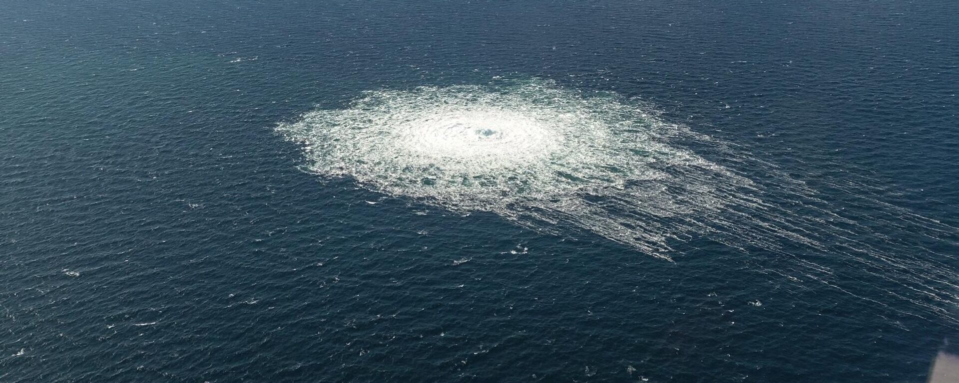 Kuzey Akım boru hatlarının hasarlı bölümlerinden çıkan gaz sızıntısı - Sputnik Türkiye, 1920, 27.08.2025