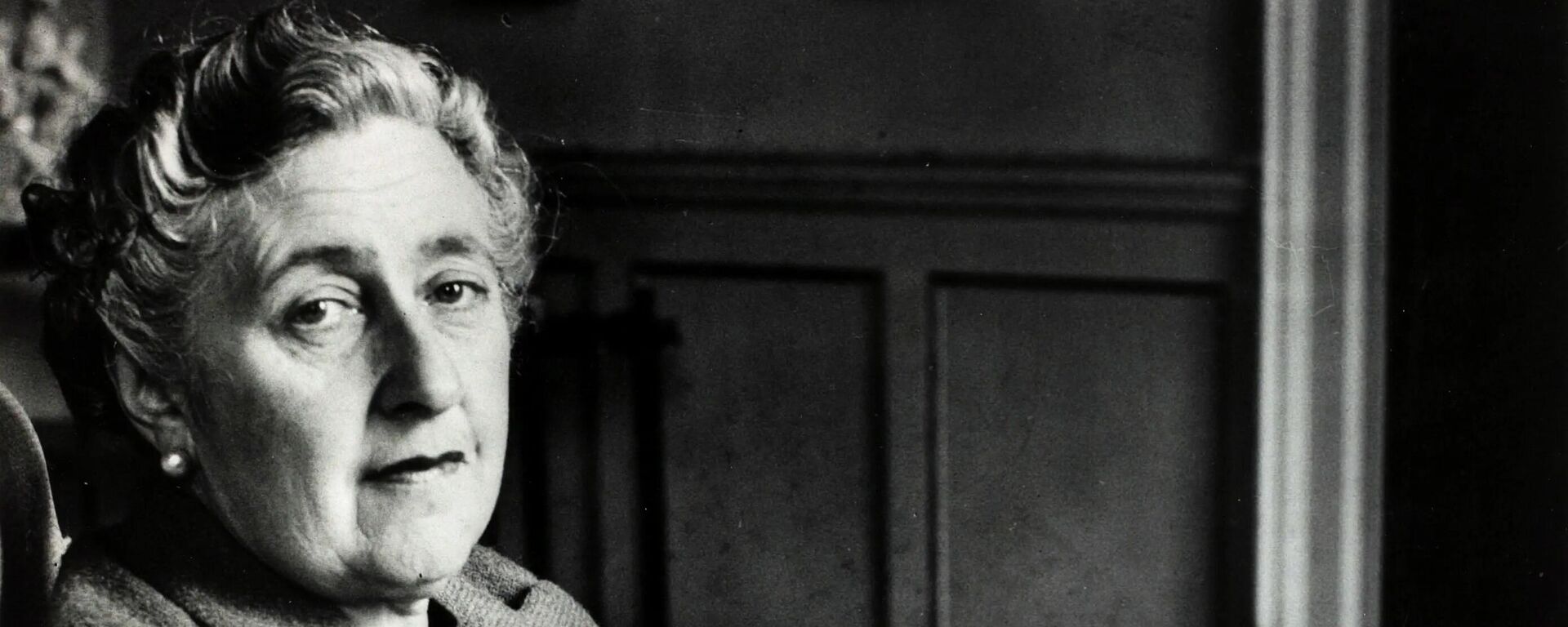 Ünlü yazar Agatha Christie - Sputnik Türkiye, 1920, 03.10.2022