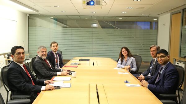 Hazine ve Maliye Bakanı Nureddin Nebati, ABD’nin başkenti Washington DC’de, yatırım bankası Goldman Sachs'in üst düzey yöneticileriyle bir görüşme gerçekleştirdi. - Sputnik Türkiye