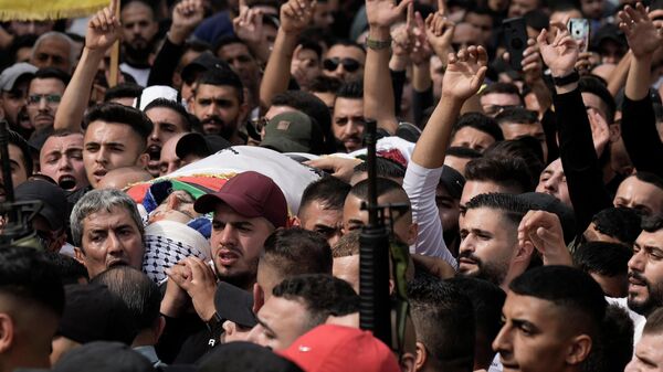 Filistin Batı Şeria Nablus şehrinde 'Aslanlar İni' cenazesi - Sputnik Türkiye
