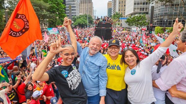  Lula da Silva Brezilya başkanlık seçimi kampanyasında - Sputnik Türkiye