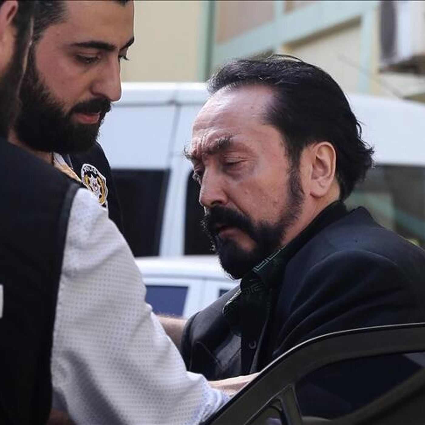 Adnan Oktarın Aleyna Tilkinin peşine düştüğü ortaya çıktı - 28.10.2023,  Sputnik Türkiye