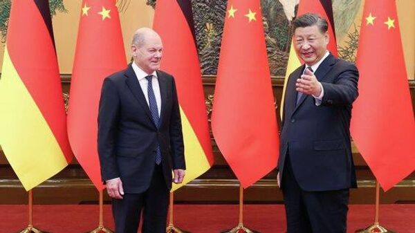 Çin Devlet Başkanı Şi Cinping, Pekin'i ziyaret eden Almanya Başbakanı Olaf Scholz'u ağırlarken (4.11.2022) - Sputnik Türkiye