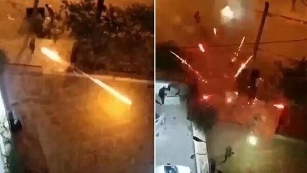 Adana'da sokak ortasında havai fişekli çatışma - Sputnik Türkiye