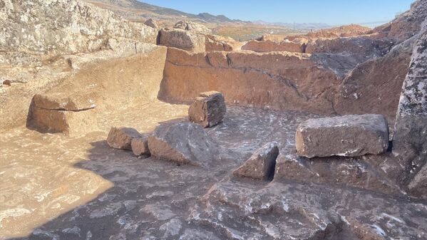 Perre Antik Kenti'nde 1800 yıllık taş ocağı bulundu - Sputnik Türkiye