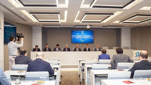 Basın İlan Kurumu, internet haber sitelerinin temsilcileriyle görüşmelere başladı - Sputnik Türkiye