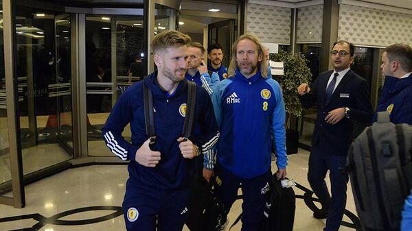 İskoçya kafilesi, A Milli Futbol Takımı ile 16 Kasım Çarşamba günü yapacağı özel maç için Diyarbakır'a geldi. - Sputnik Türkiye