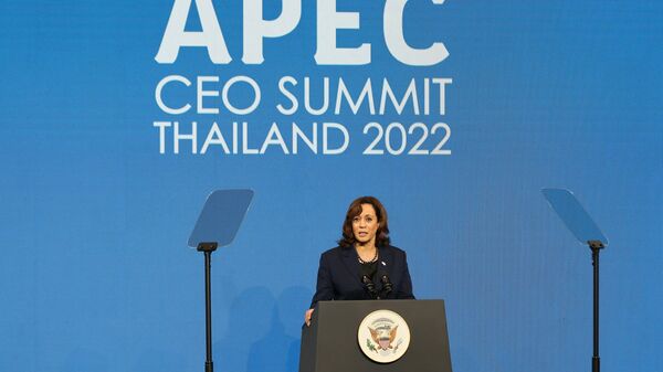 Güneydoğu Asya ülkesi Tayland'da düzenlenen Asya Pasifik Ekonomik İş Birliği Örgütü (APEC) Liderler Zirvesi - Sputnik Türkiye