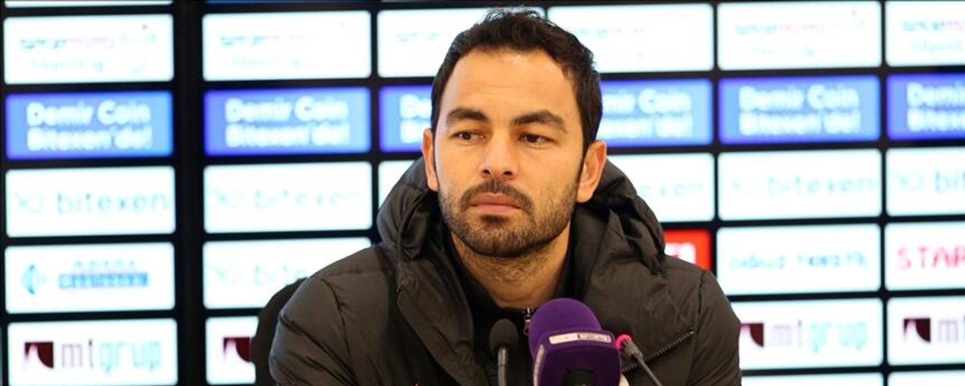 Kasımpaşa Kulübü, teknik direktörlük görevine getirilen Selçuk İnan için yarın imza töreni düzenleyecek. - Sputnik Türkiye, 1920, 29.05.2025