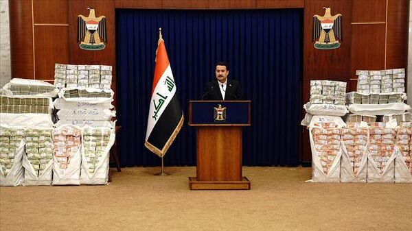 Irak Başbakanı Sudani, bir süre önce devlet bankasından çalınan 2,5 milyar doların bir kısmının devlete iade edildiğini duyurdu. - Sputnik Türkiye