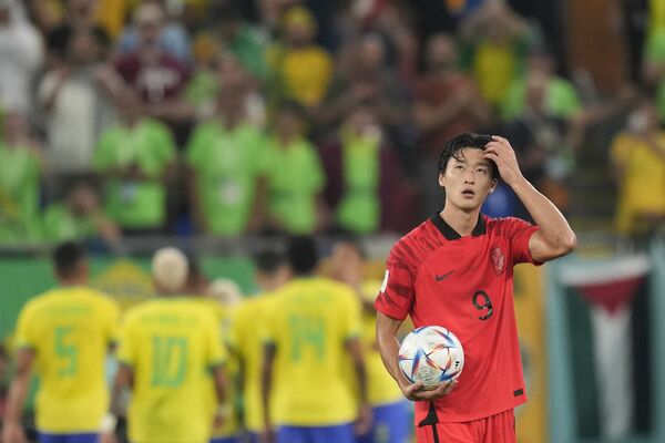Koreli takım maçı kaybetse de Cho Gue-sung&#x27;un attığı goller takımının 16.tura geçmesine imkan tanıdı. - Sputnik Türkiye