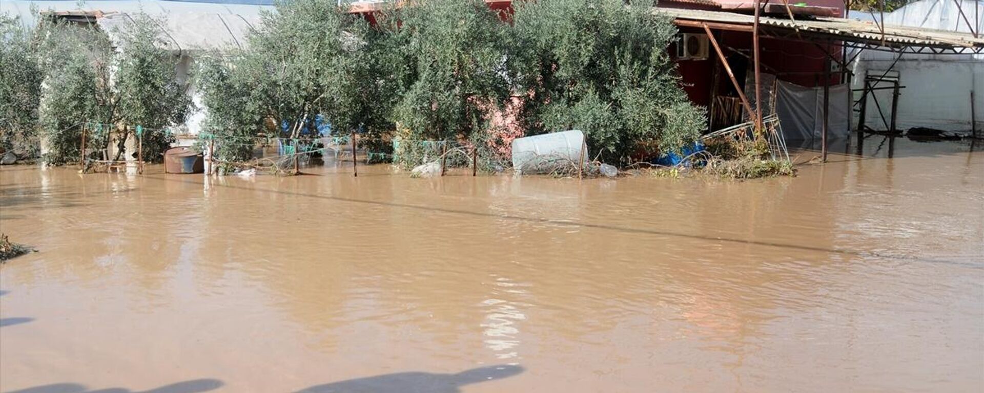 Antalya'da sel Antalya'da sel - Sputnik Türkiye, 1920, 12.12.2022