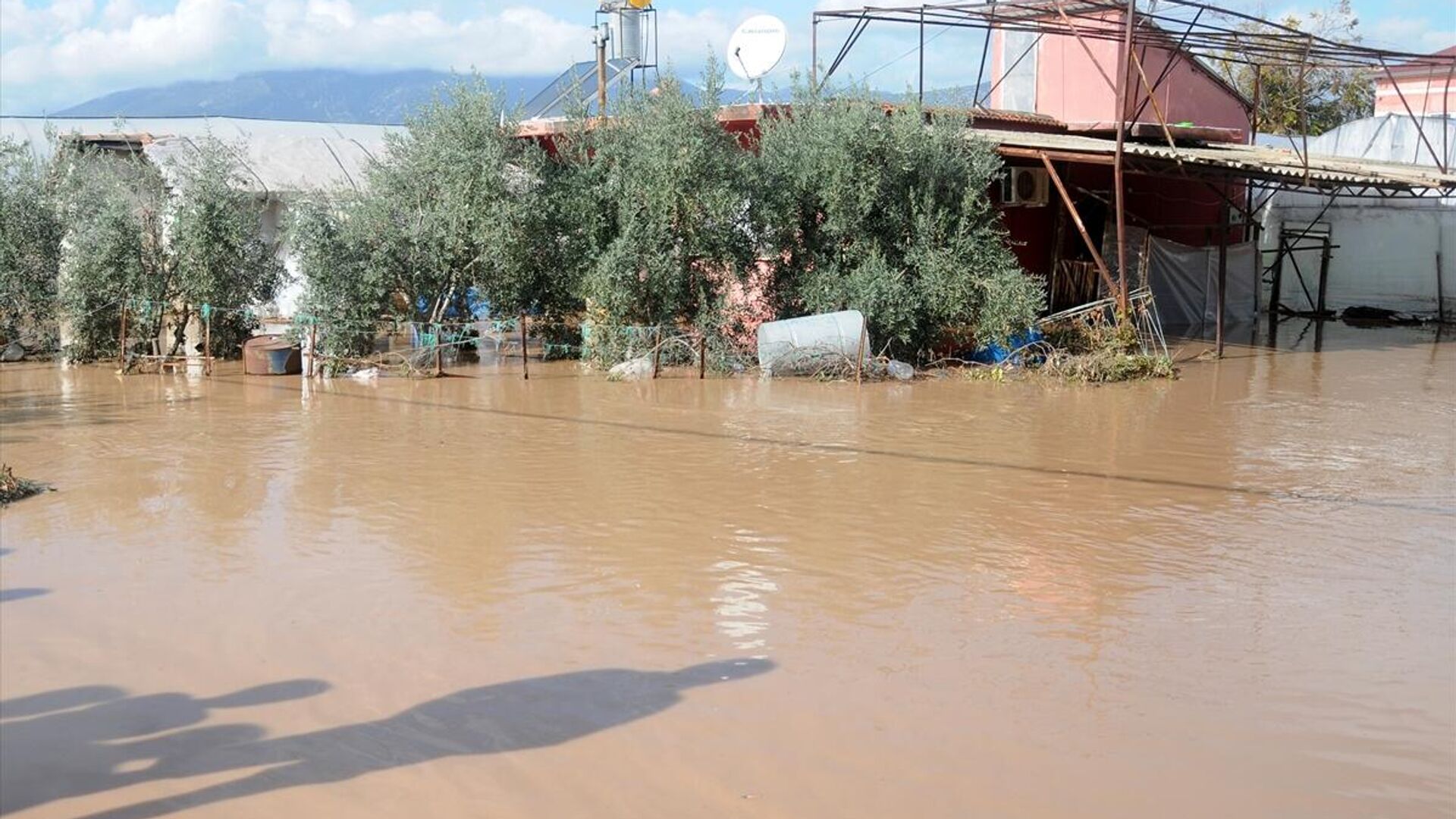 Antalya'da sel - Sputnik Türkiye, 1920, 12.12.2022