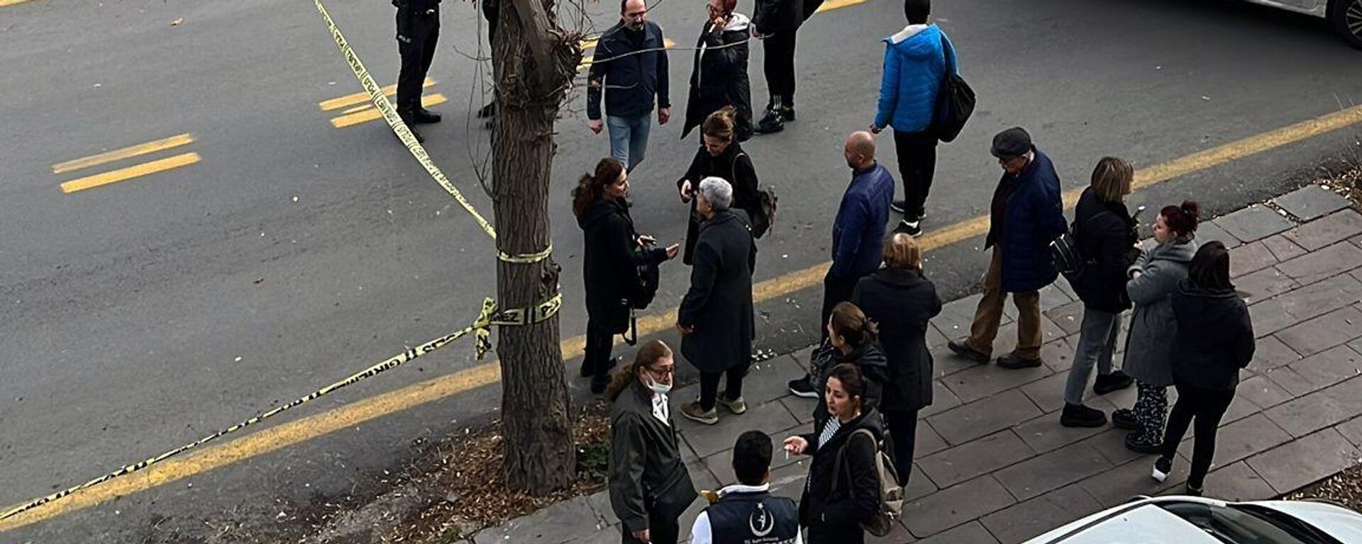 Ankara’nın Çankaya ilçesinde yol ortasında eski eşi Pelin Ceylan’a kurşun yağdırarak ağır yaralayan ve kendisine müdahale etmek isteyen çevredekilere de ateş eden Mehmet E.,’nin yeni görüntüleri ortaya çıktı.  - Sputnik Türkiye, 1920, 13.12.2022