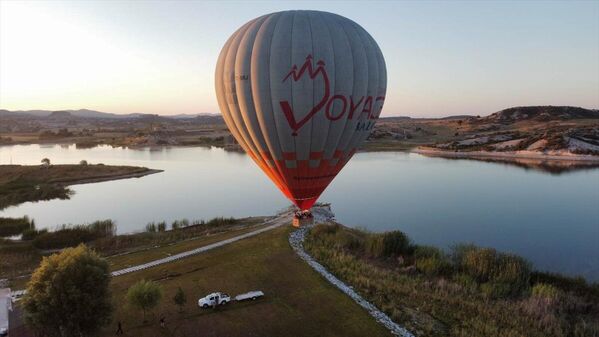 Frig Vadisi'nde balon turları - Sputnik Türkiye