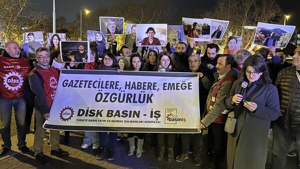 DİSK Basın-İş’ten Çalışan Gazeteciler Günü’nde eylem - Sputnik Türkiye
