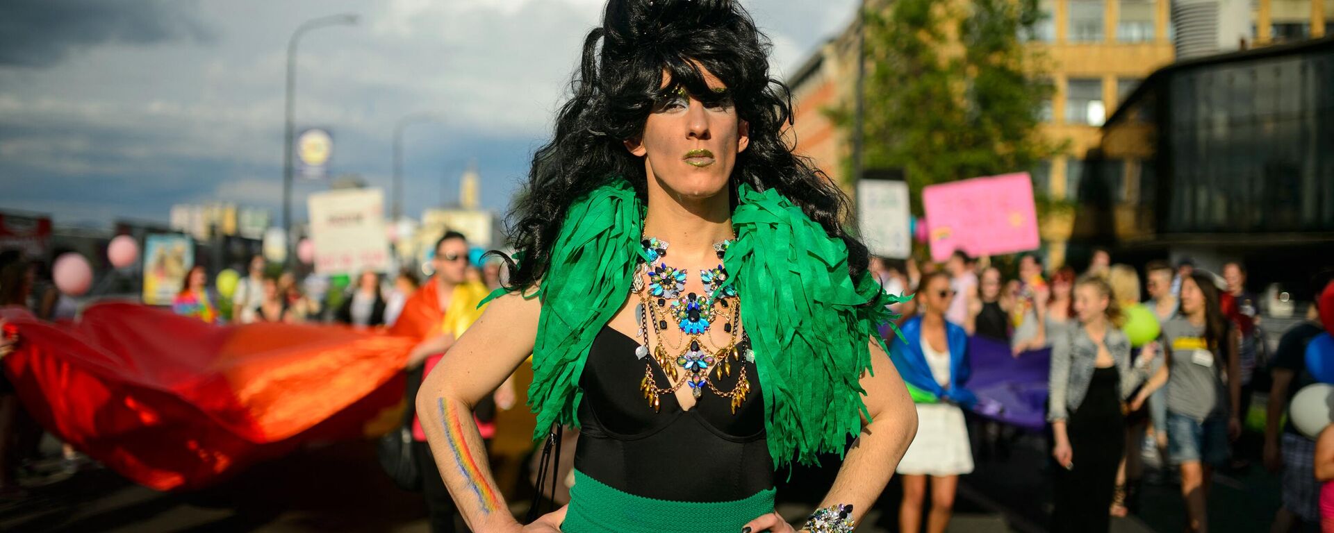 Slovenya'nın başkenti Ljubljana'da LGBTİ Onur Yürüyüşü, 2016 - Sputnik Türkiye, 1920, 19.01.2023