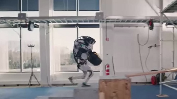 Boston Dynamics’in insansı robotu Atlas - Sputnik Türkiye