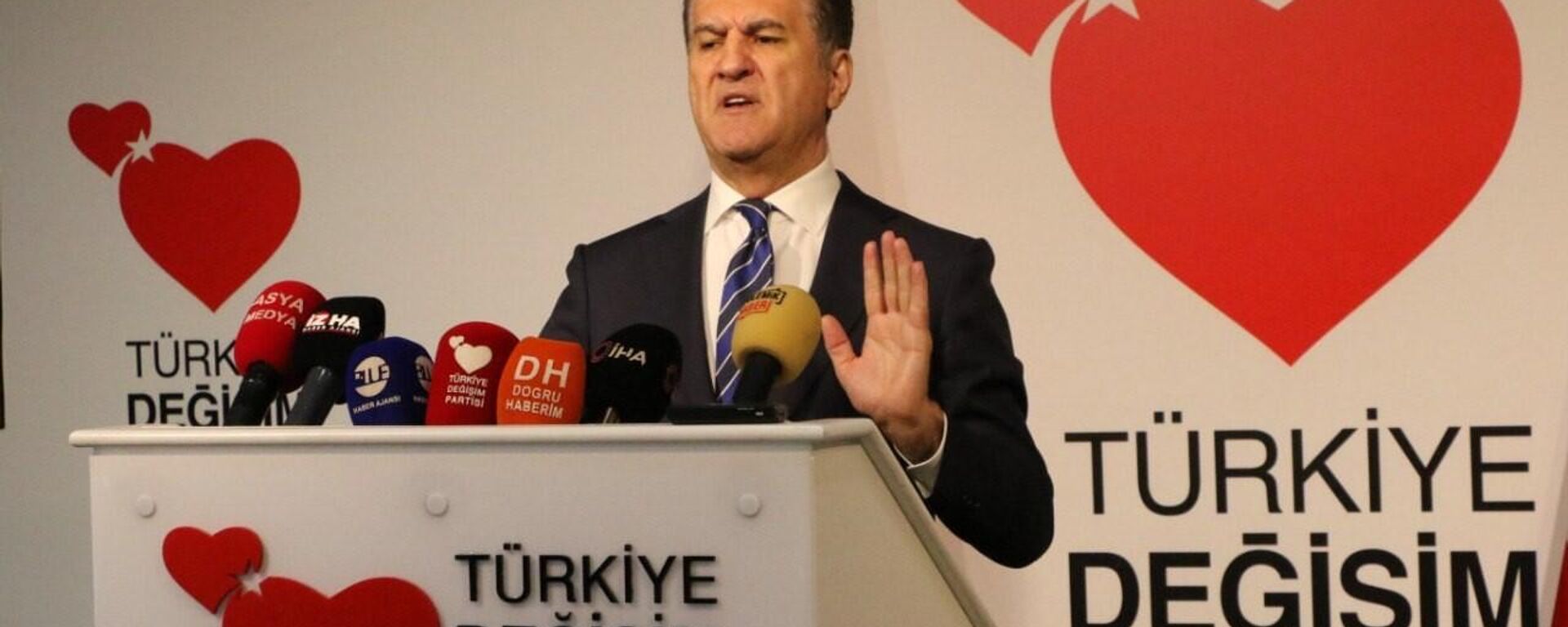Türkiye Değişim Partisi (TDP) Genel Başkanı Mustafa Sarıgül - Sputnik Türkiye, 1920, 16.03.2023