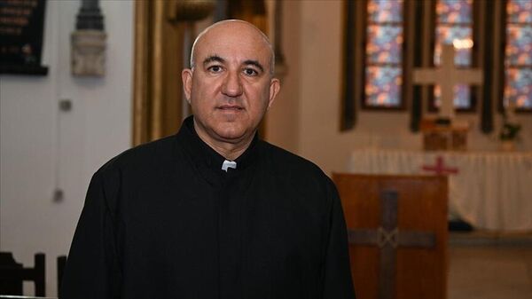 Protestan Baptist Kiliseler Türkiye Başpiskoposu Çevik - Sputnik Türkiye