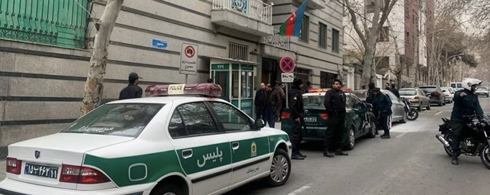 İran'da silahlı saldırıya uğrayan Azerbaycan'ın Tahran Büyükelçiliği - Sputnik Türkiye, 1920, 27.01.2023