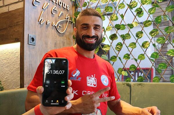 Avustralyalı Webby ülke ülke gezerek yemek yarışmalarına katılıyor - Sputnik Türkiye