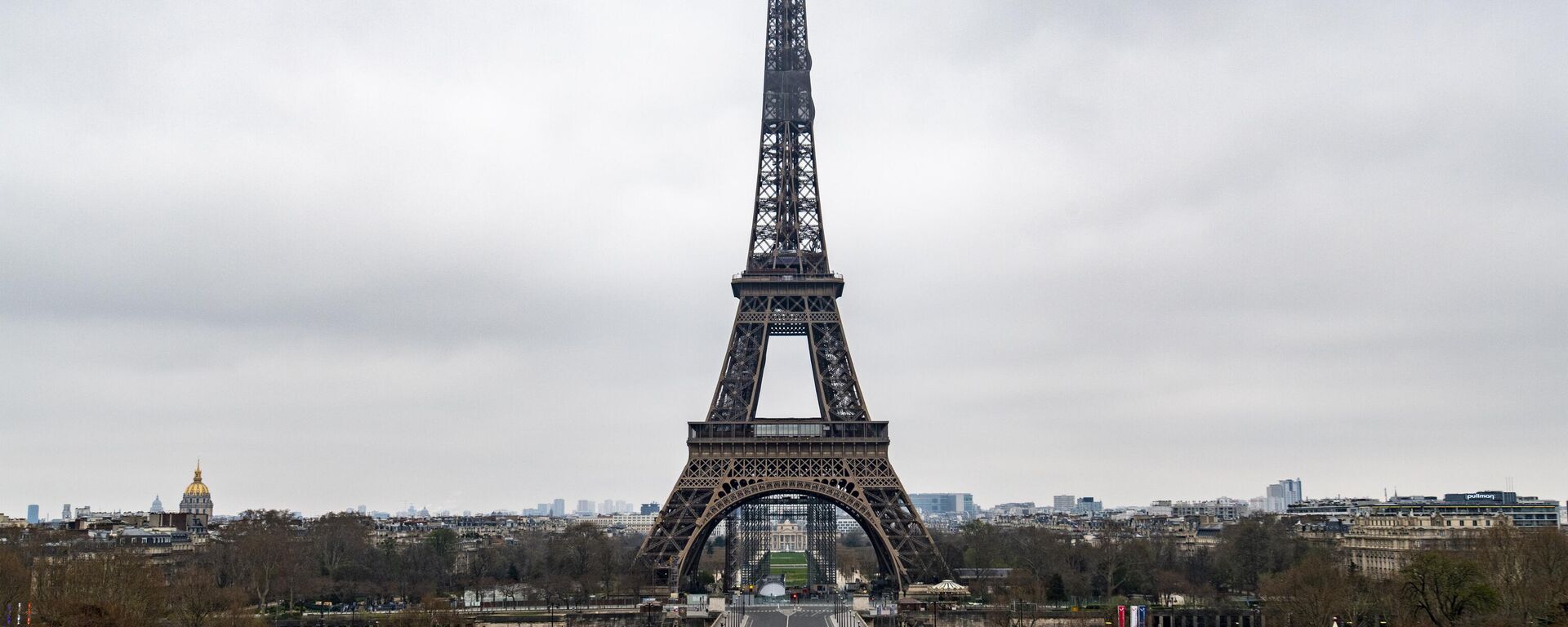 Eyfel Kulesi  - Fransa - Paris
 - Sputnik Türkiye, 1920, 23.10.2025
