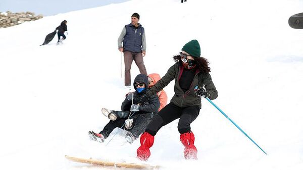 Rize'de lazboard ile kayak şenliği düzenlendi - Sputnik Türkiye