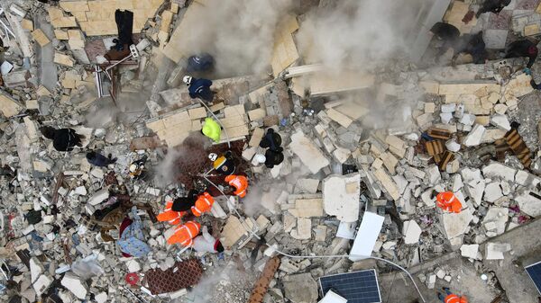 Türkiye ve Suriye'de yaşanan deprem sonuçları havadan görüntülendi - Sputnik Türkiye