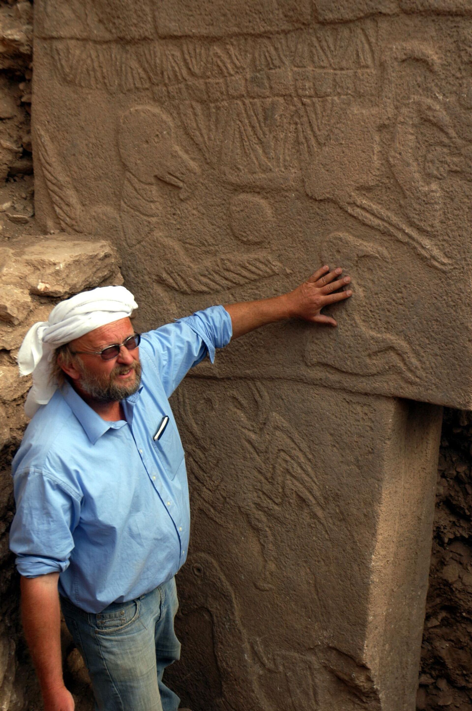 Göbeklitepe Kazıları Bilimsel Başkanı ve Berlin Alman Arkeoloji Enstitüsü’nde Görevli Arkeolog Doç. Dr. Klaus Schmidt  - Sputnik Türkiye, 1920, 10.02.2023