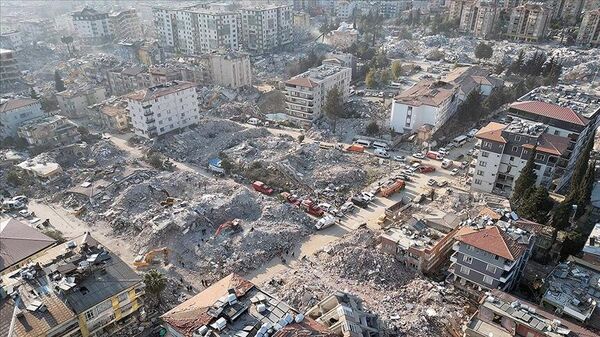 Kahramanmaraş merkezli deprem, yıkılmış evler - Sputnik Türkiye