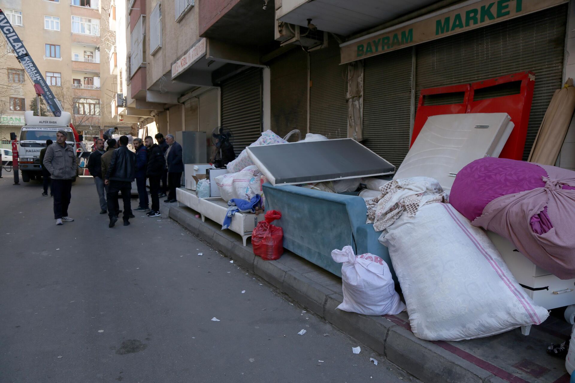 Diyarbakır- Deprem - Sputnik Türkiye, 1920, 19.02.2023