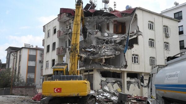 deprem - yıkım - hasarlı bina - Sputnik Türkiye