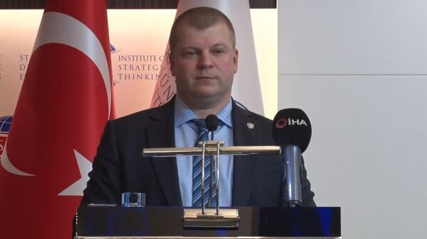 Aleksey İvanov - Sputnik Türkiye