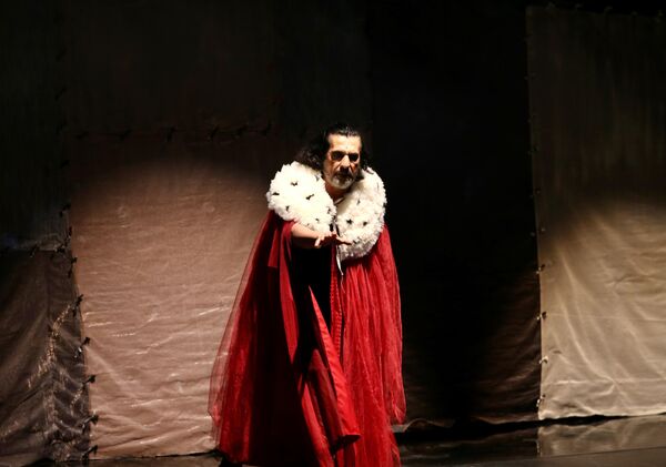Geliri depremzedelerle paylaşılacak Richard oyunu AKM'de sahnelendi - Sputnik Türkiye